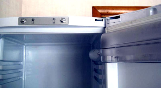 Перевесить двери холодильника в Балашихе | Вызов мастера по холодильникам на дом